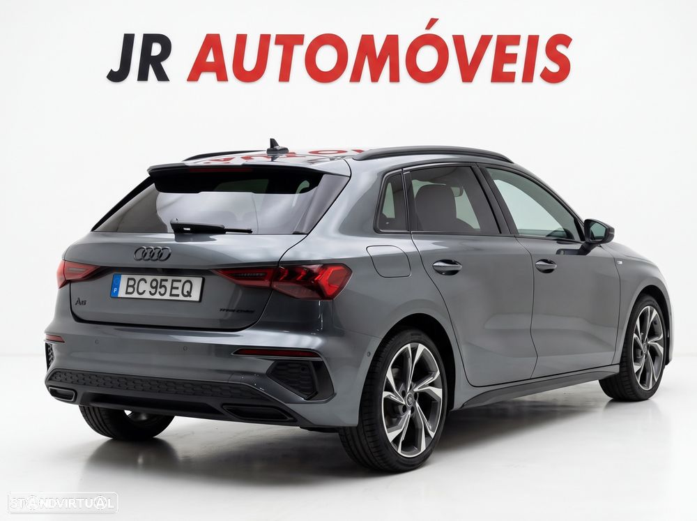Audi A3 Sportback 40 TDI quattro S tronic S line - 7
