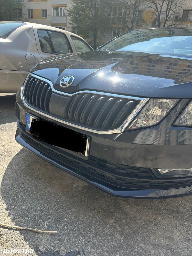 Skoda Octavia 2.0 TDI DSG Style - 5