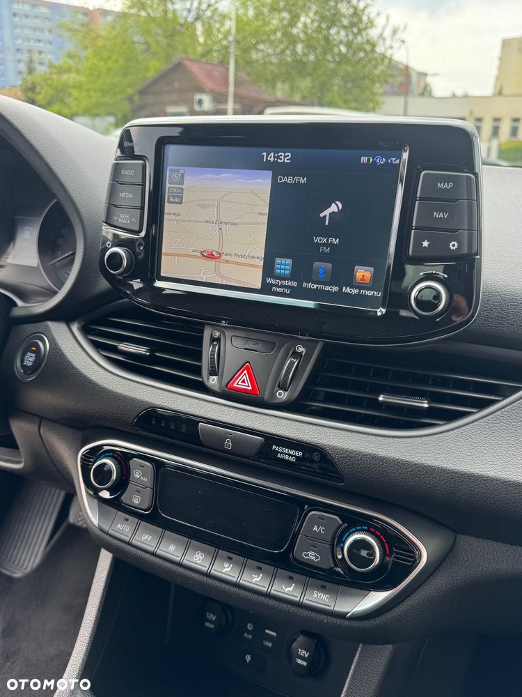Hyundai i30 1.4 T-GDI YES - 23