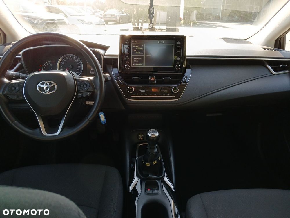 Toyota Corolla - 11