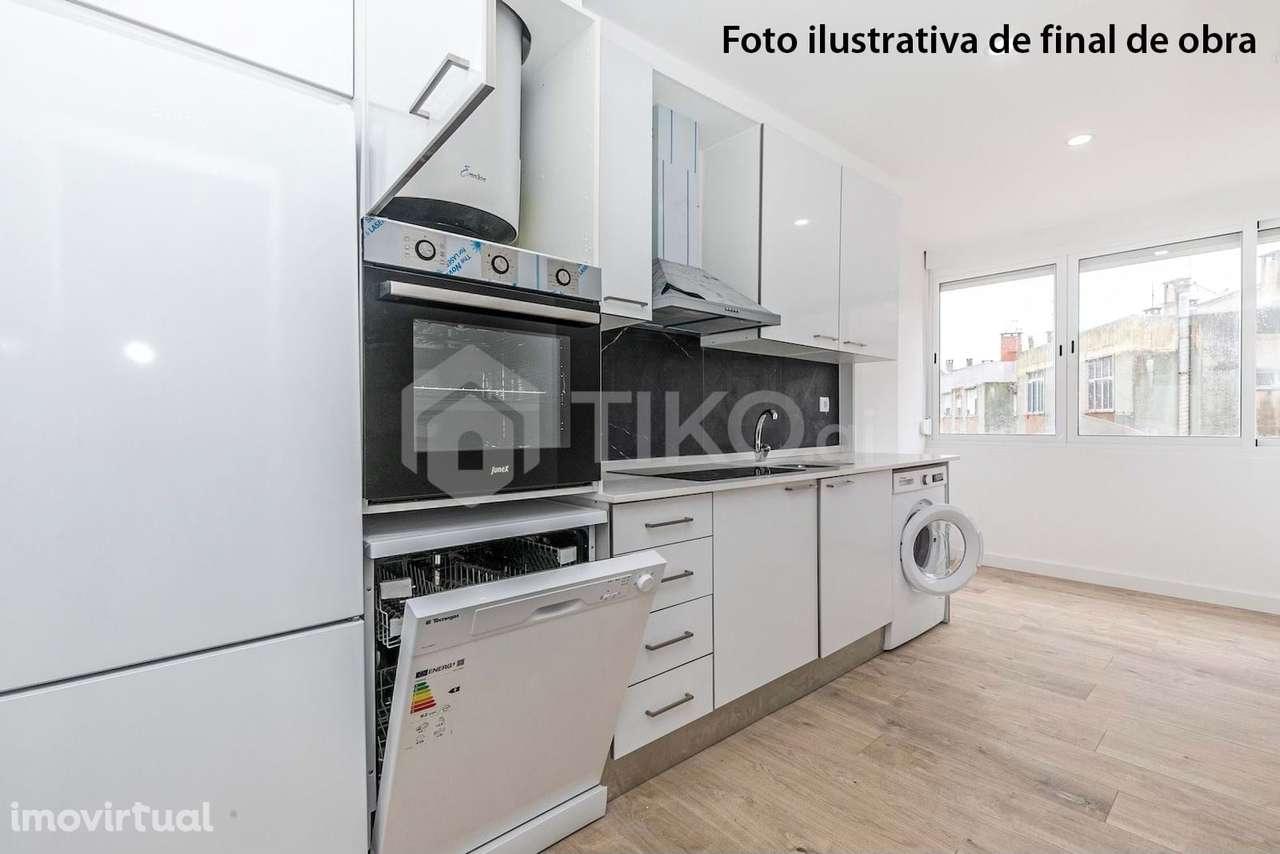 T1 Totalmente remodelado na Damaia – Pronto a habitar | Excelente loca - Grande imagem: 5/17