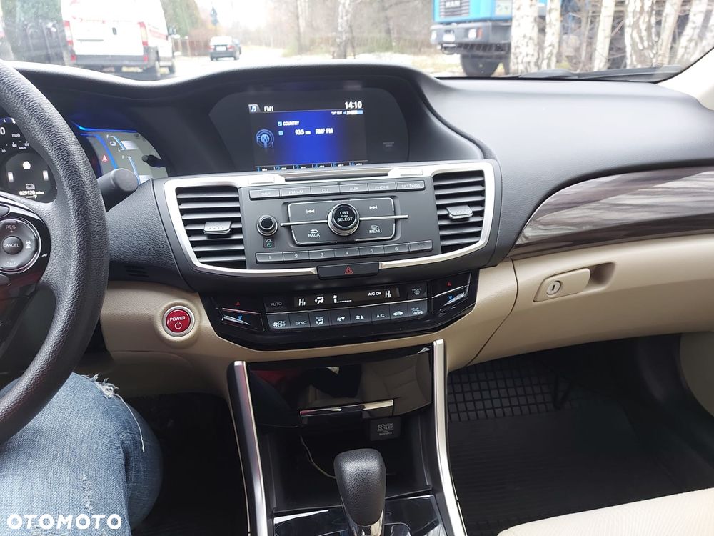Honda Accord - 14