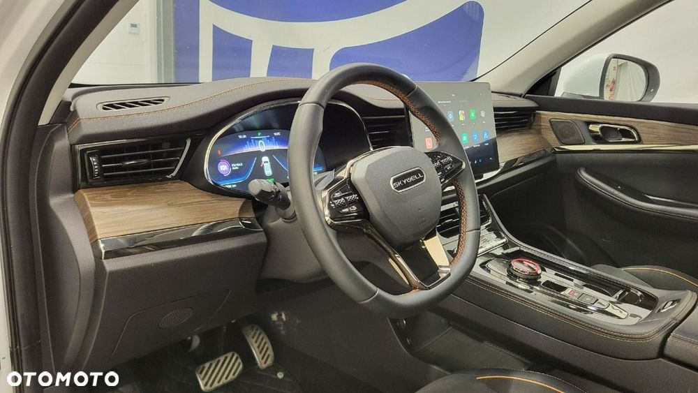 Skywell ET5 72kWh Luxury - 13