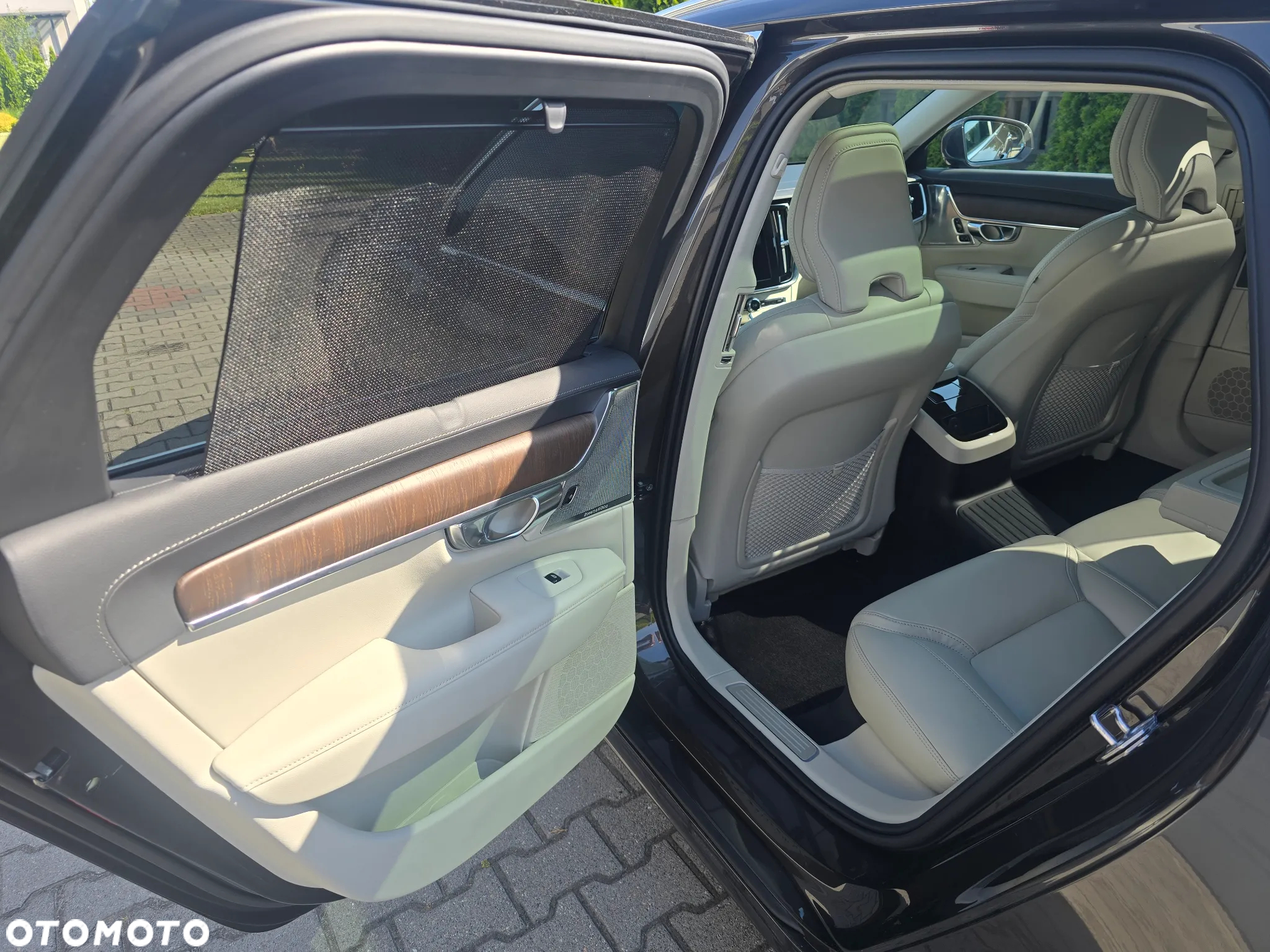 Volvo V90 T8 Recharge AWD Geartronic Inscription Expression - 19