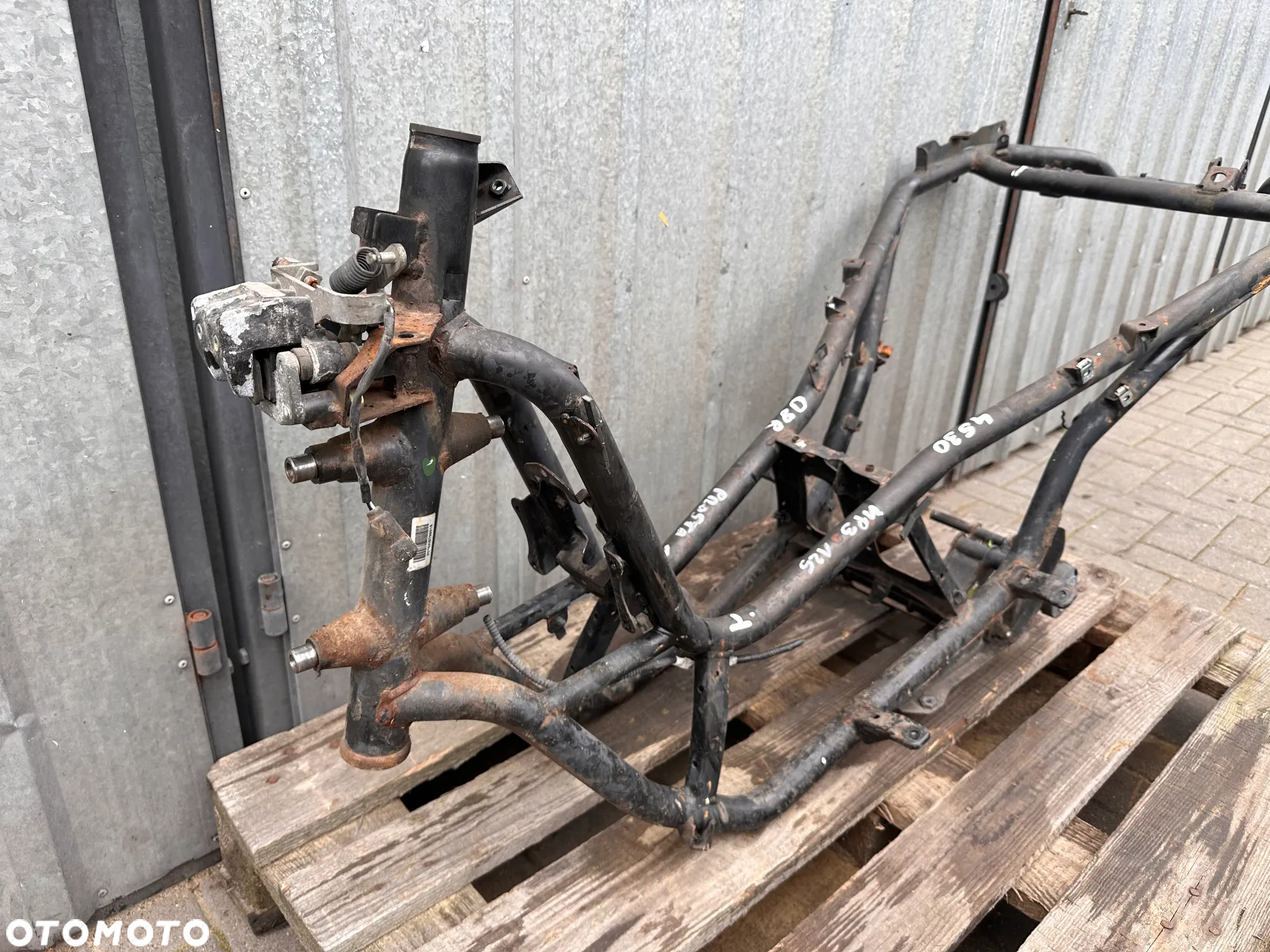 Rama dokumenty Piaggio MP3 125  08R  Prosta 100% - 5