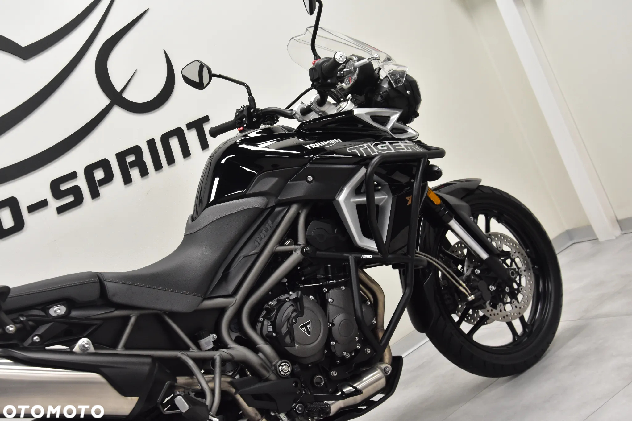 Triumph Tiger - 15
