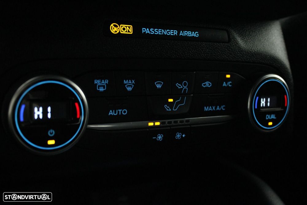 Ford Kuga 1.5 EcoBoost ST-Line - 24