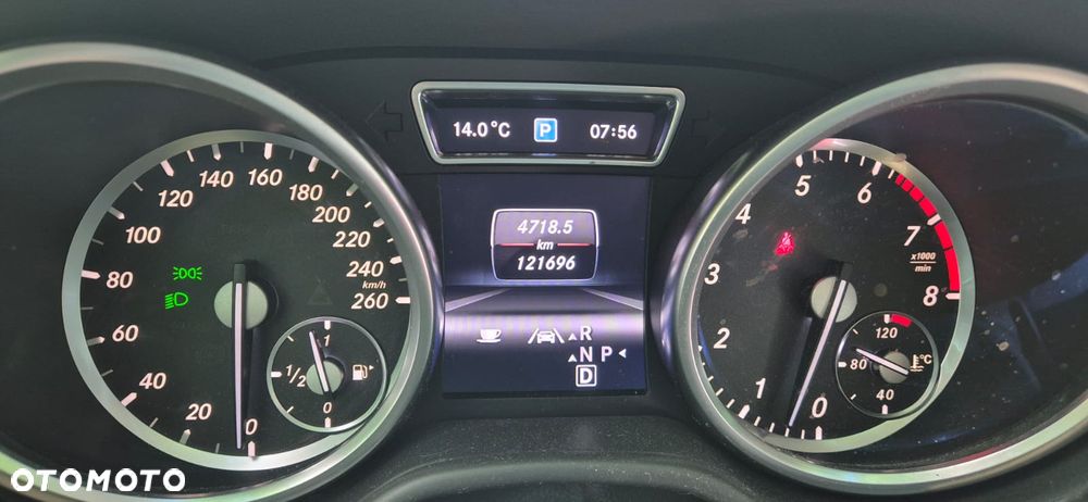 Mercedes-Benz GL 450 4Matic 7G-TRONIC - 39