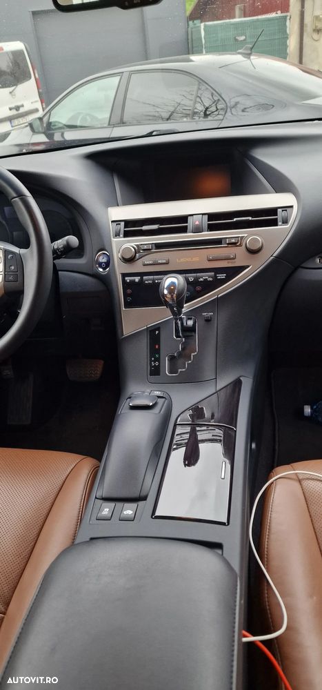 Lexus Seria RX ver-450h-hybrid- - 16