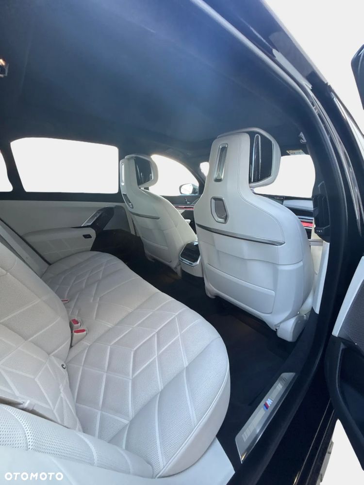 BMW Seria 7 740d xDrive - 7