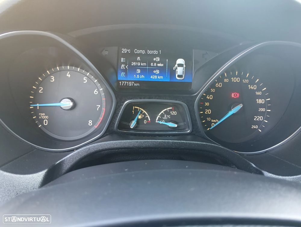 Ford Focus SW 1.0 SCTi Titanium Best - 18