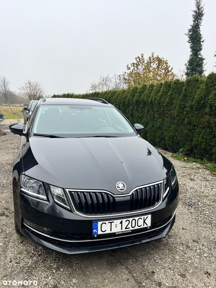 Skoda Octavia 2.0 TDI Ambition DSG - 1