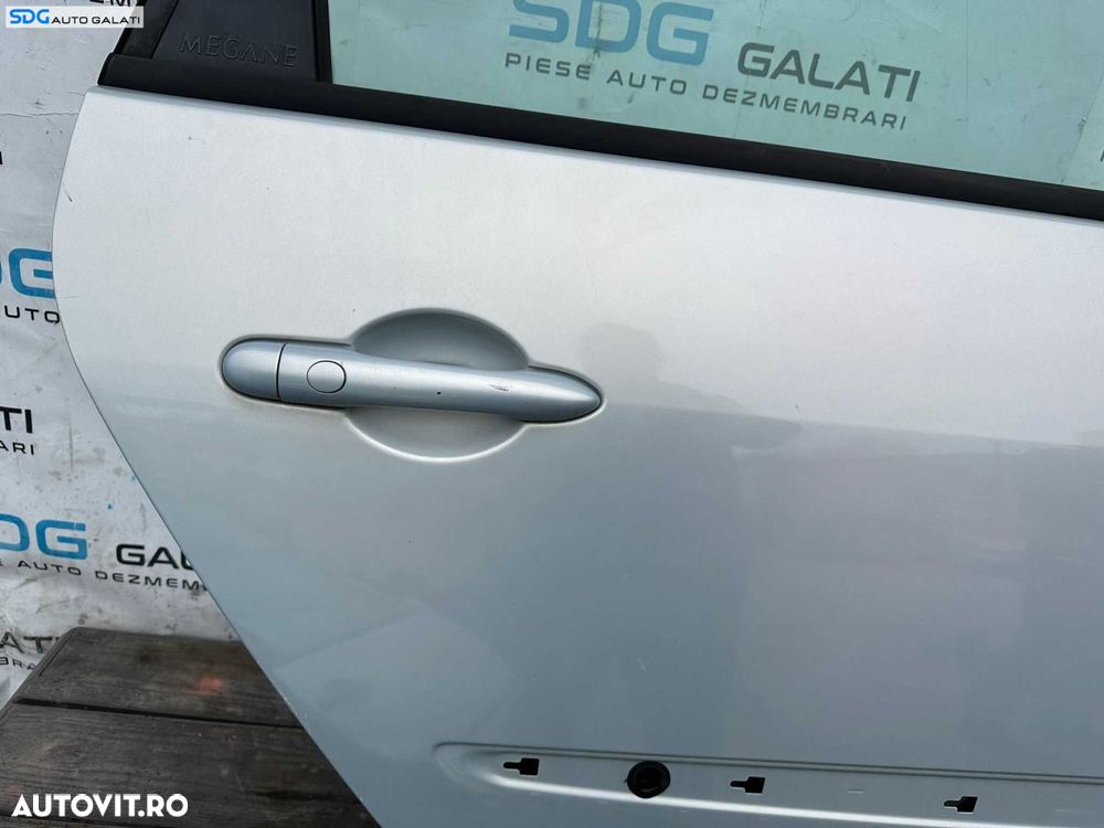 Usa Usi Portiera Portiere Dreapta Spate cu Defect Renault Scenic 2 2003 - 2009 Culoare MV632 [X3361] - 4