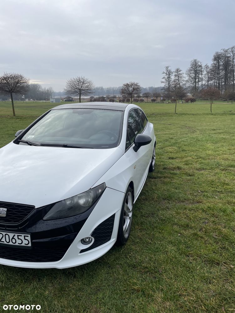Seat Ibiza SC 1.4 TSI Cupra DSG - 12