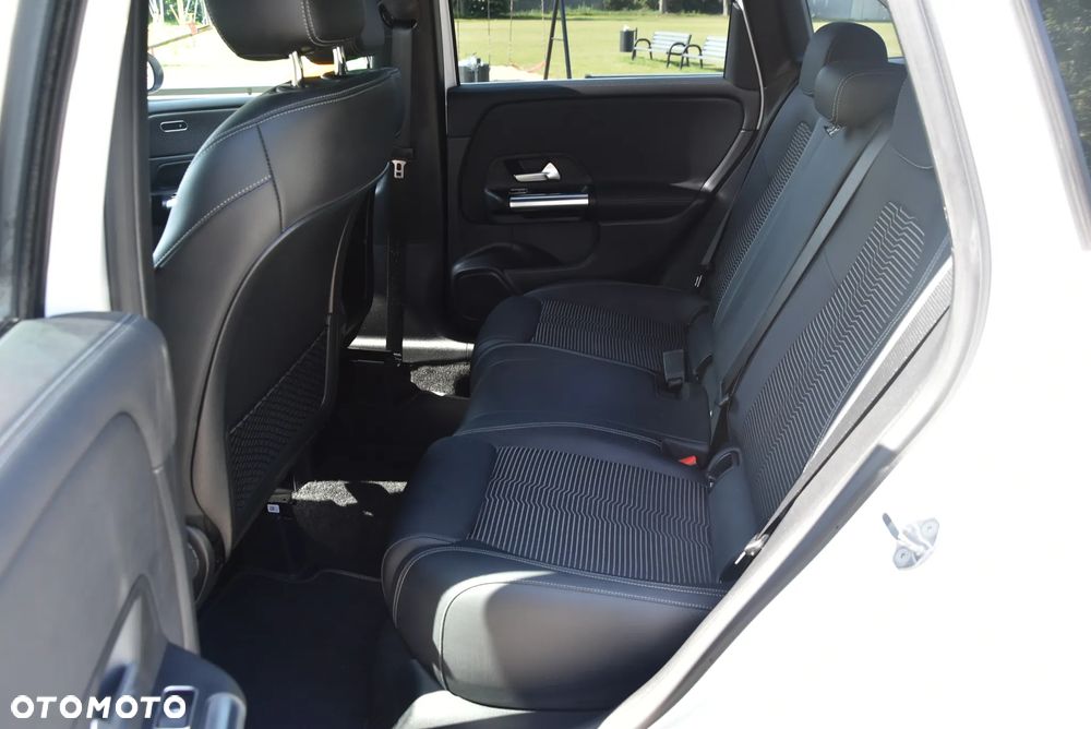 Mercedes-Benz Klasa B 250 e 8G-DCT Style - 11