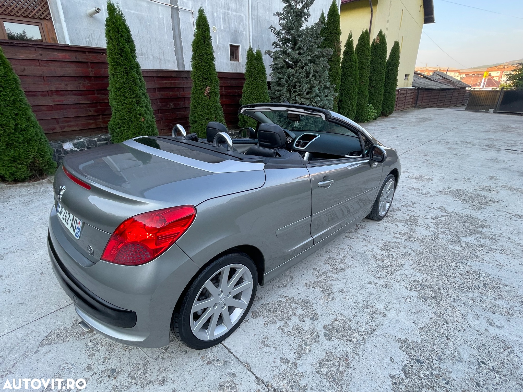 Peugeot 207 120 Automatik Premium - 31