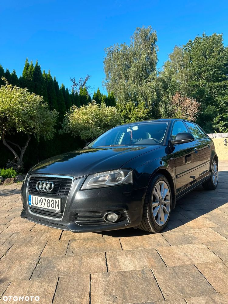 Audi A3 Sportback - 2