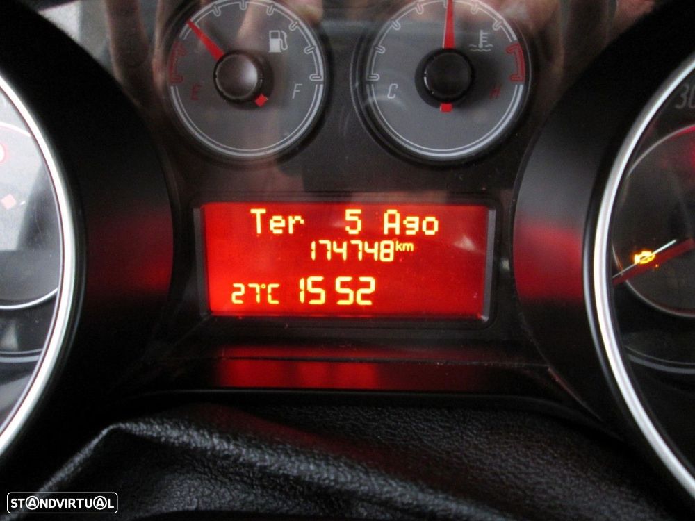 Fiat Punto 1.3 M-jet - 11