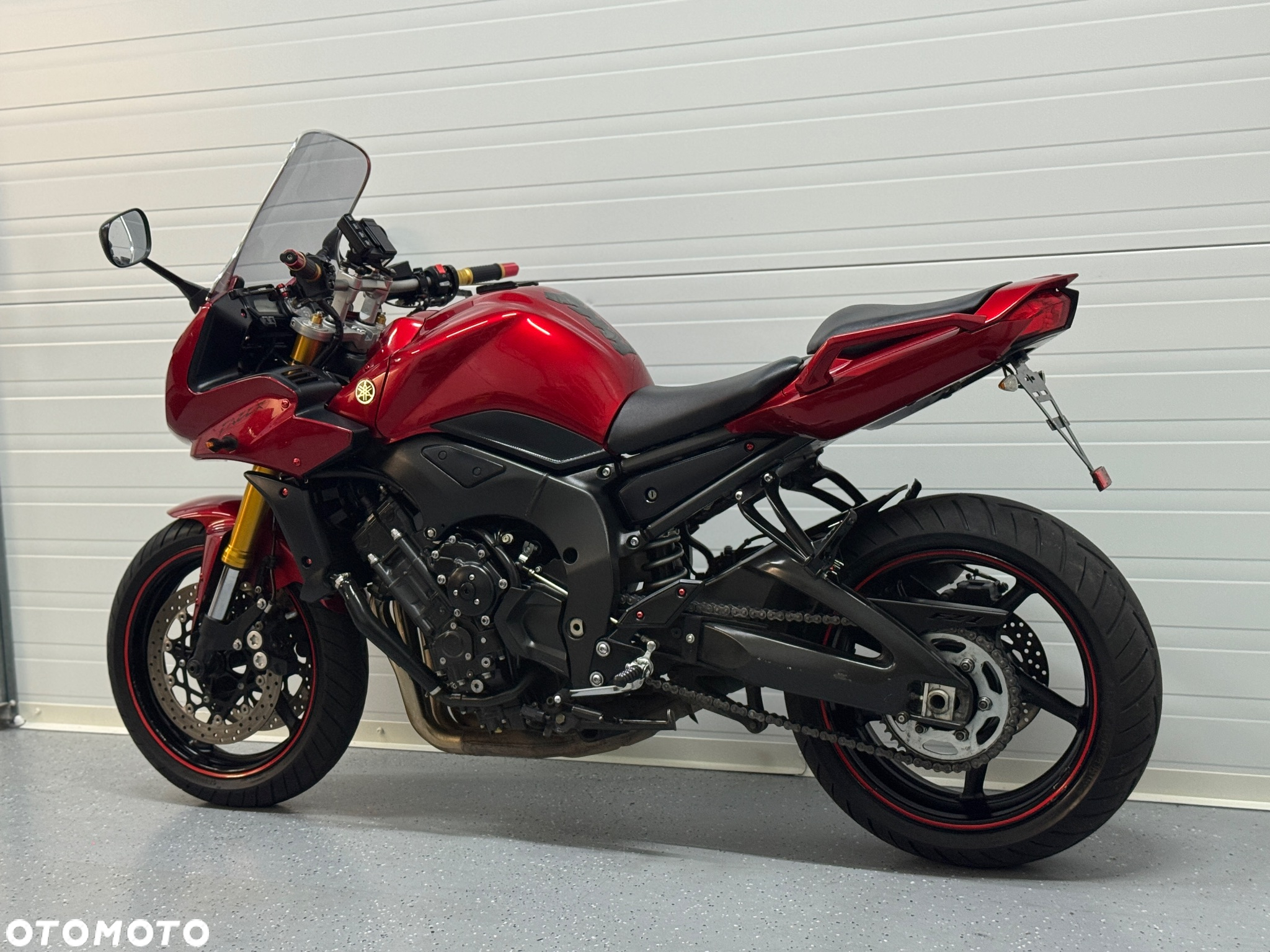 Yamaha FZ - 12