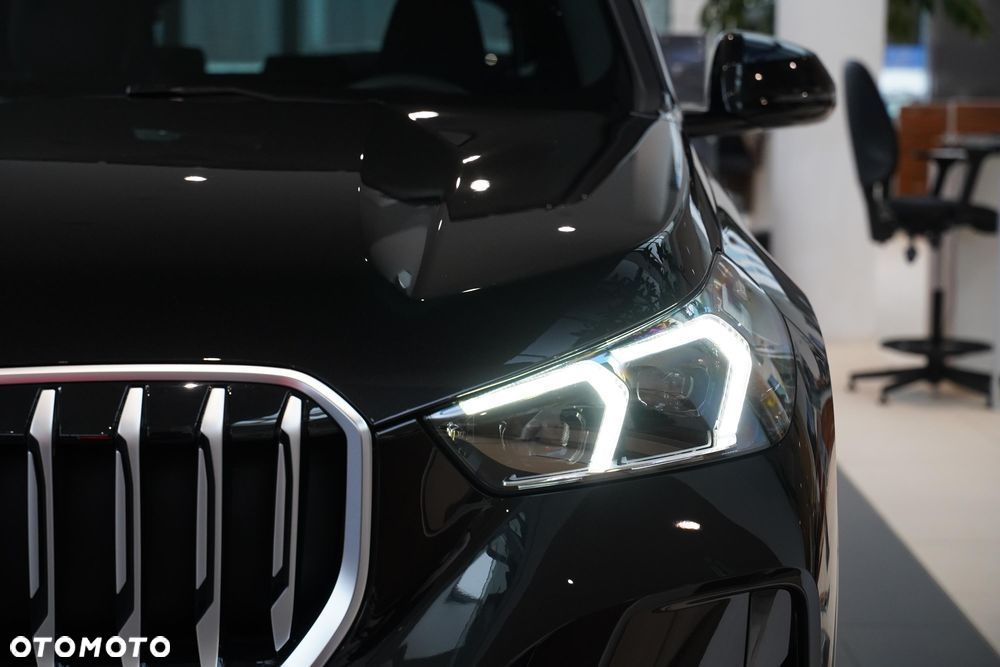 BMW X1 sDrive20i mHEV sport - 14