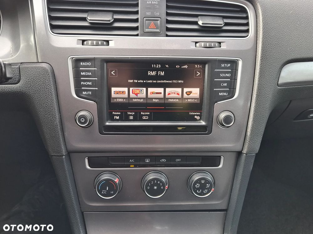 Volkswagen Golf 1.2 TSI BlueMotion Technology Comfortline - 29