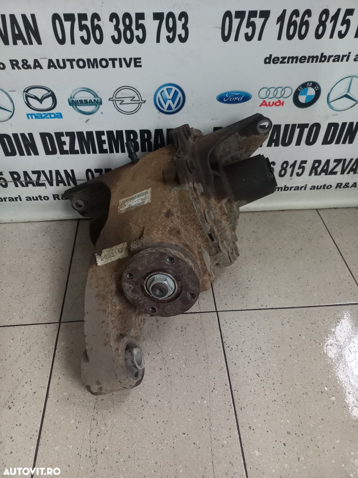 Grup Diferential Spate Land Rover Range Rover Sport L320 Discovery 3/4 2.7 Tdv6 276DT An 2005-2006-2007-2008-2009-2010-2011-2012 Dezmembrez Range Rover Sport L320 2.7 Tdv6 Motor 276DT - Dezmembrari Arad - 3