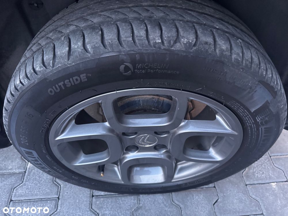 Citroën C4 Cactus 1.2 PureTech Shine S&S - 12