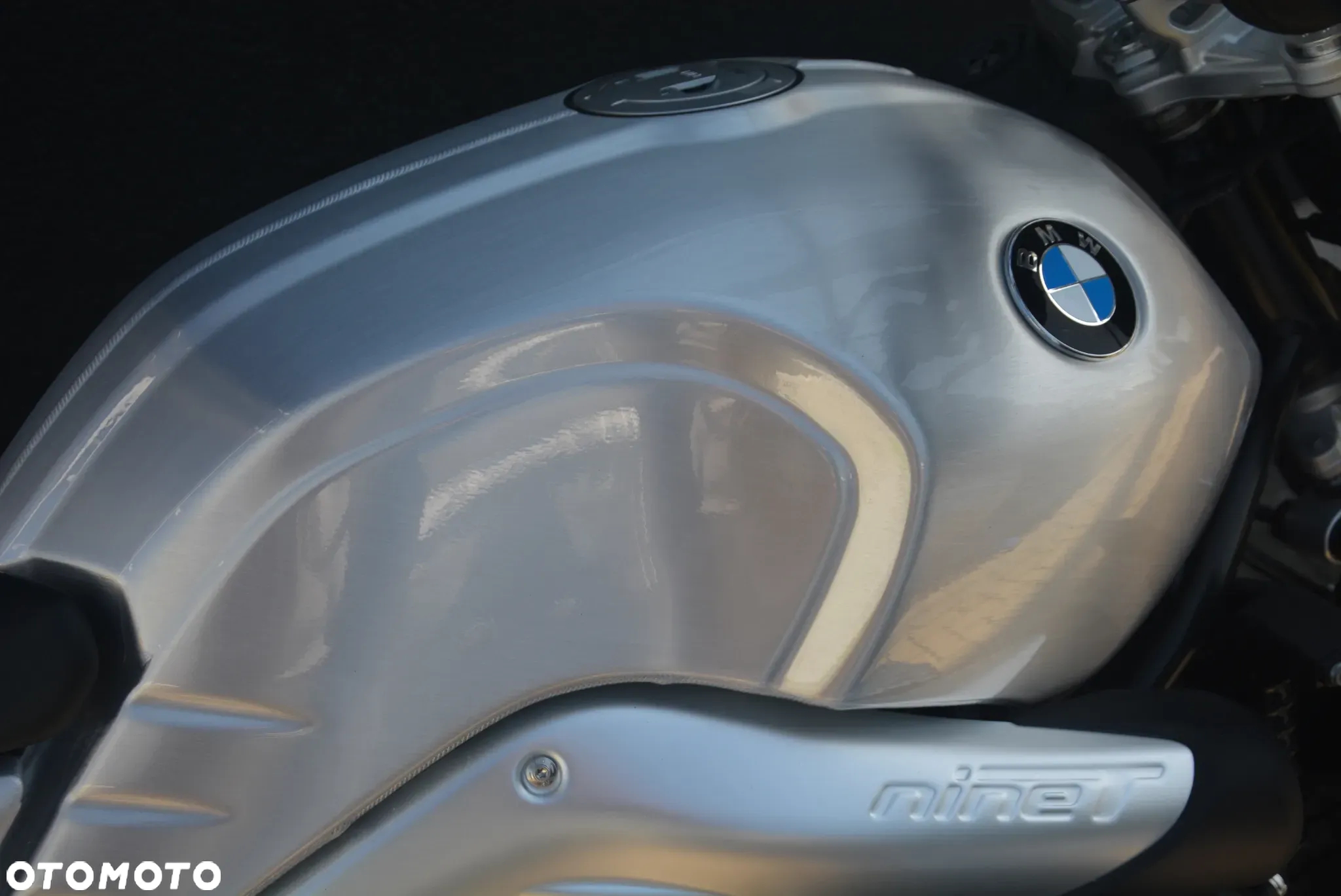 BMW R - 6