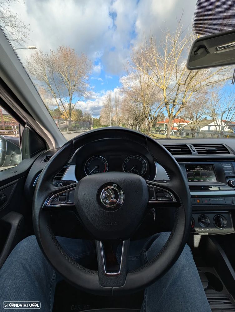 Skoda Fabia 1.0 Active - 11