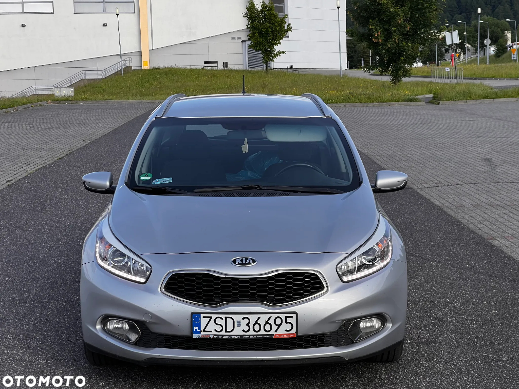 Kia Ceed Cee'd 1.6 GDI Business Line - 2