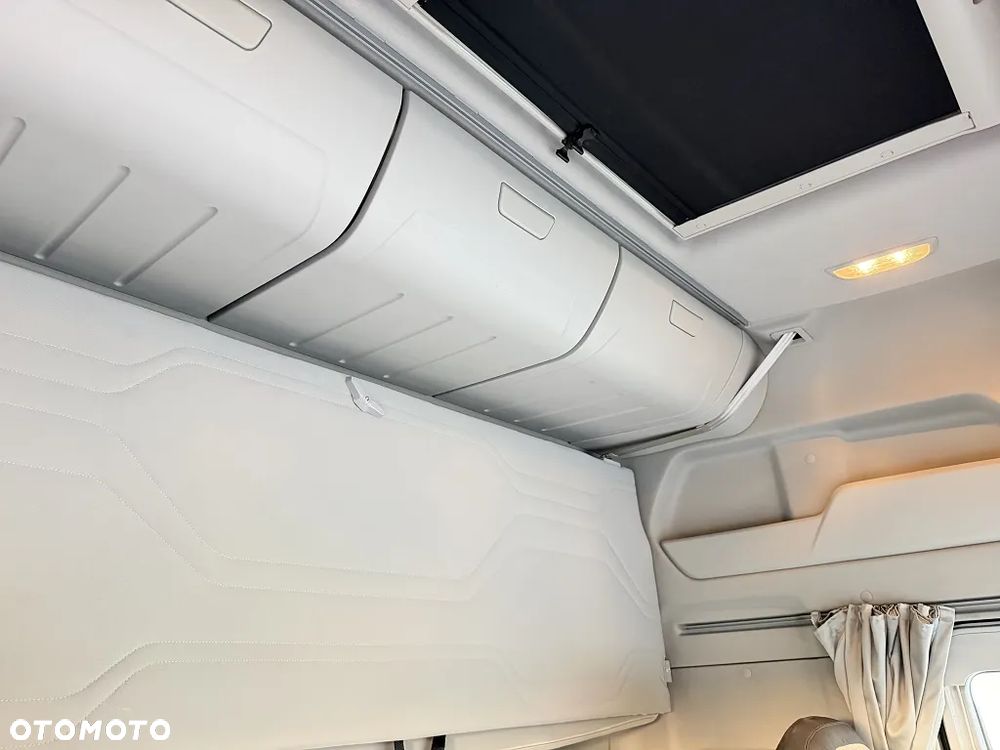 Ford F-MAX 500 / STANDARD / 2023 / KRAJOWY / MAŁY PRZEB./ RETARDER / OKAZ / FULL LED / B.ZADBANY / STAN FABRYCZNY / SALON POLSKA / - 18