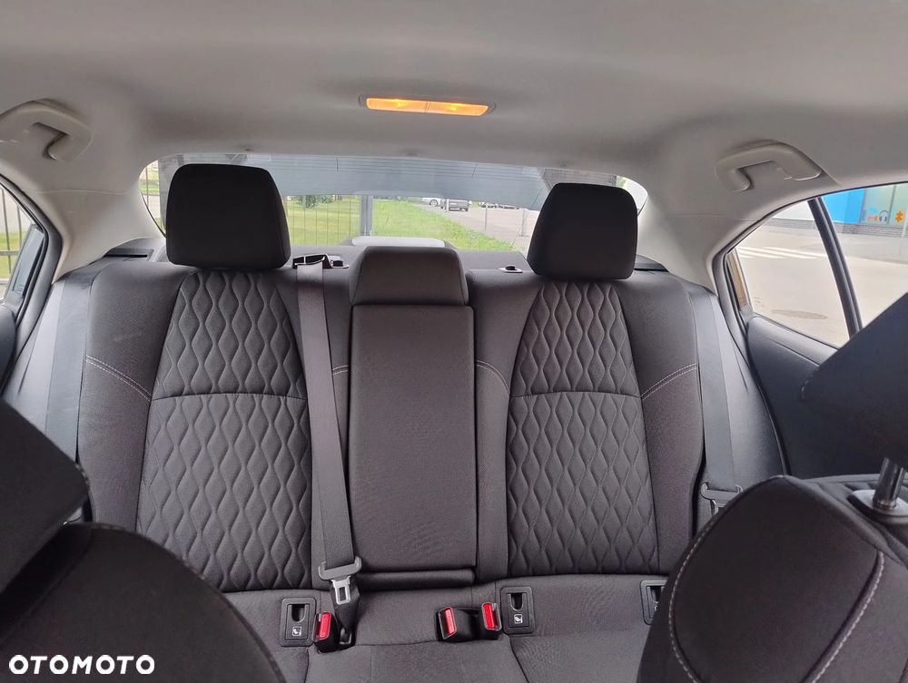 Toyota Corolla 1.5 Comfort - 7