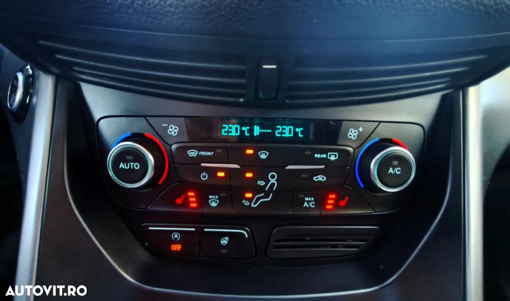 Ford Kuga - 14