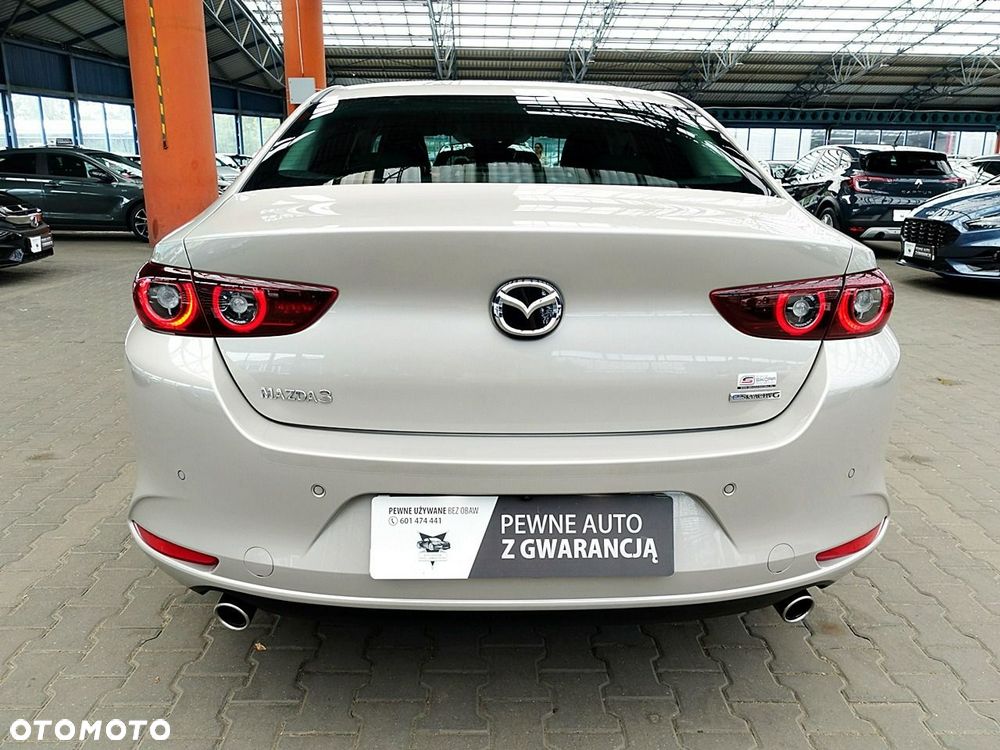 Mazda 3 - 5