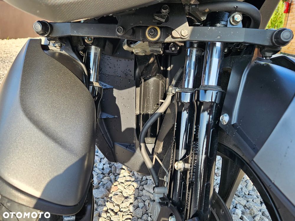 Yamaha Tricity - 11