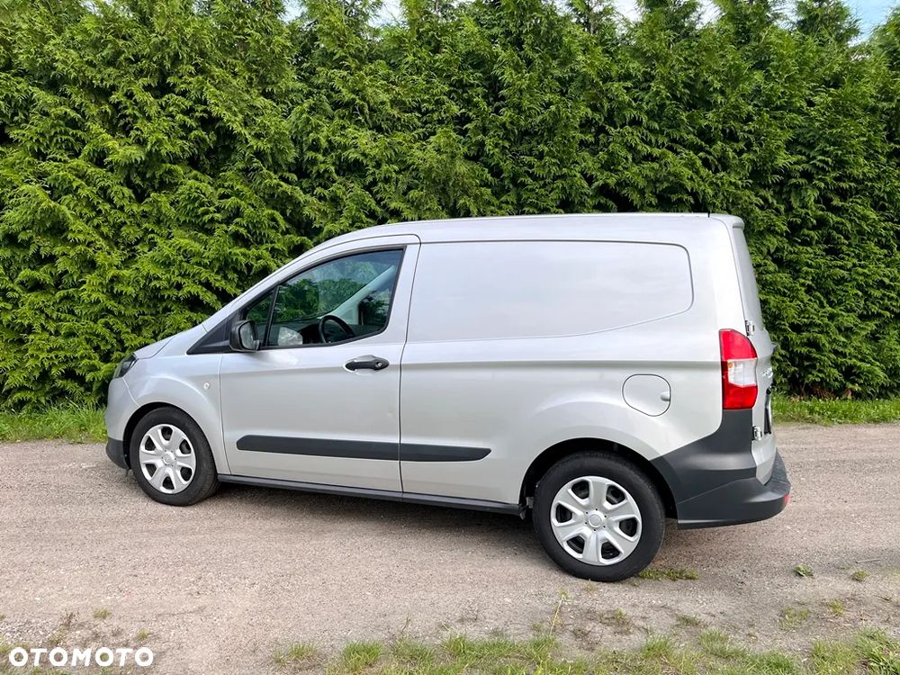 Ford TRANSIT COURIER - 13