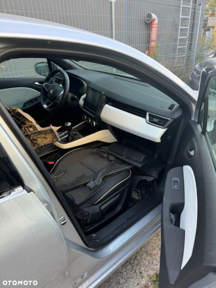 Renault Clio 1.0 TCe Techno - 2