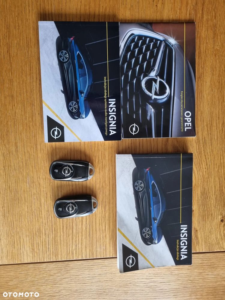 Opel Insignia 2.0 T 4x4 Elite S&S - 8