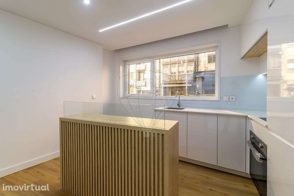 Apartamento T1 para venda - Grande imagem: 2/13