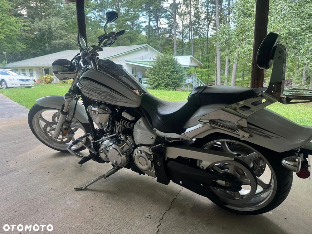 Yamaha Raider - 7