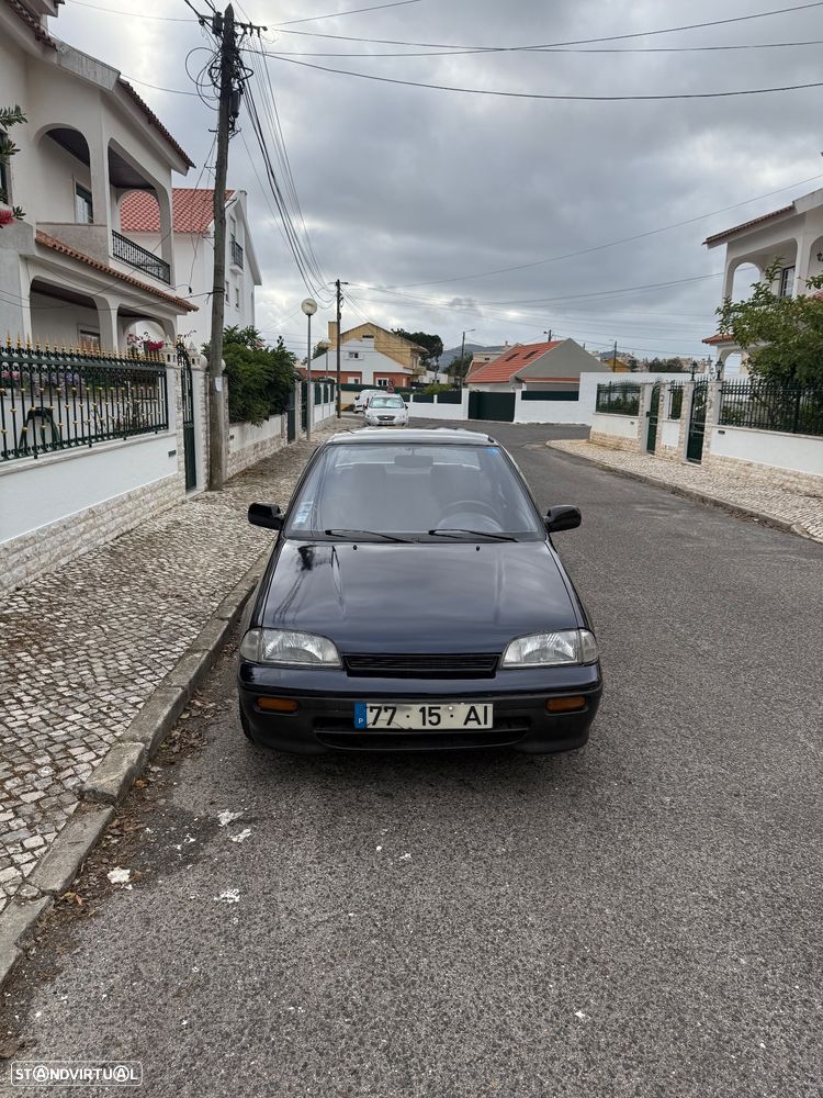 Suzuki Swift 1.3 GL Sedan - 2
