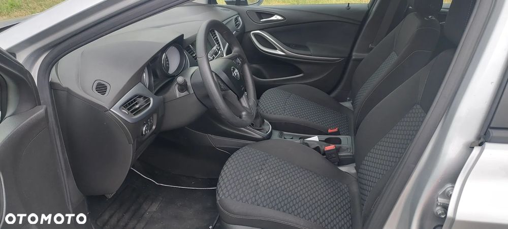 Opel Astra 2020