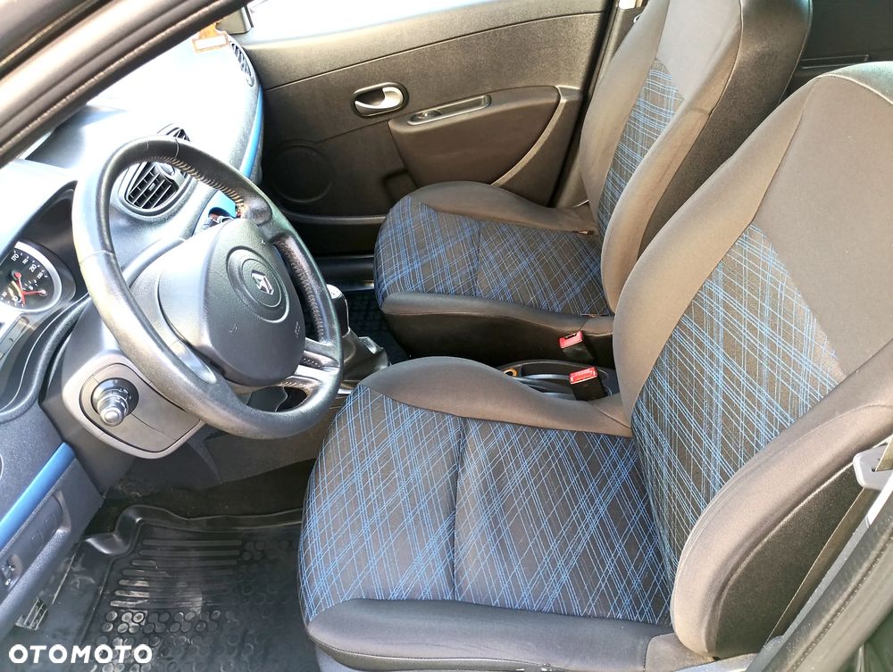 Renault Clio 1.2 16V Extreme - 7