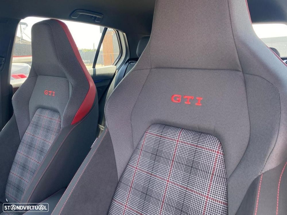 VW Golf 2.0 TSI GTI - 11