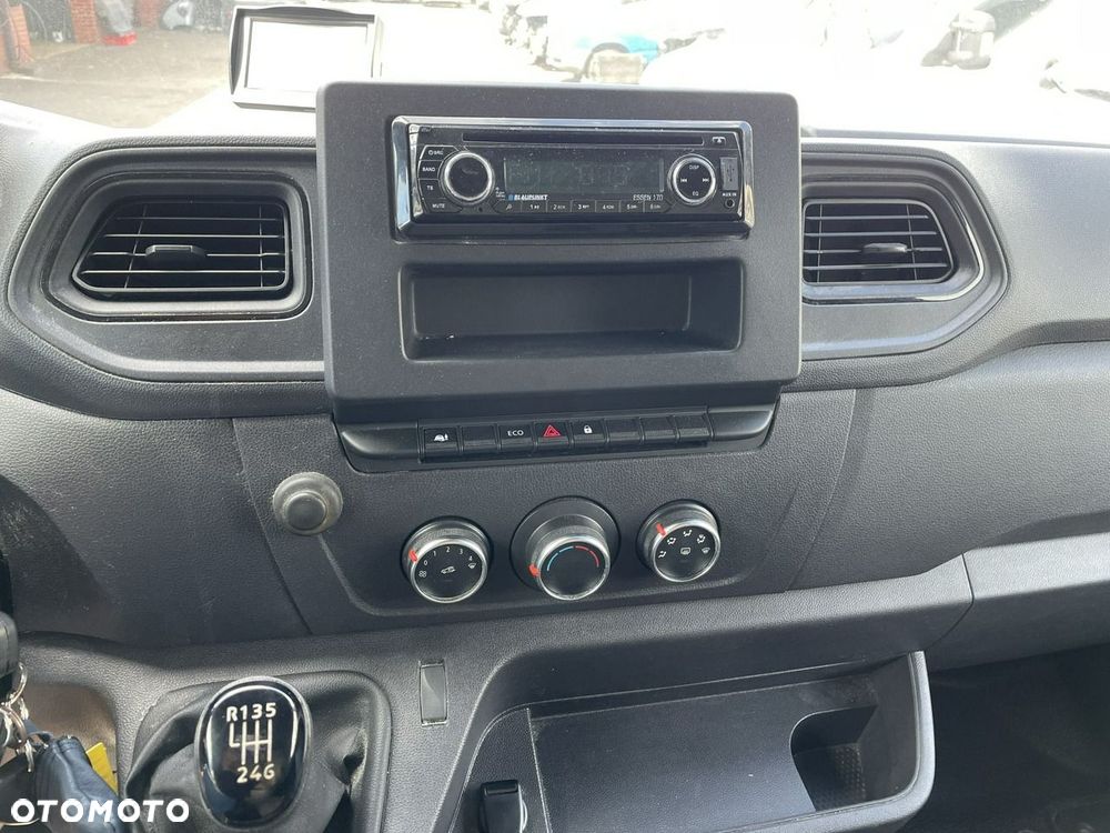 Renault Master - 13