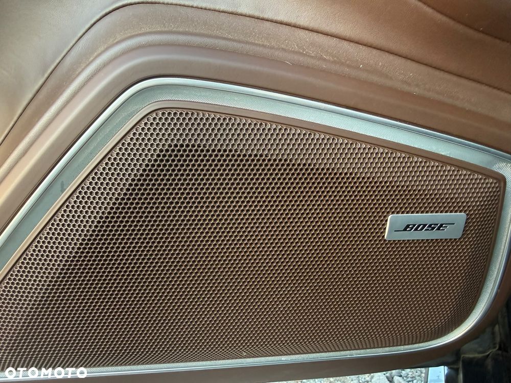 Porsche Panamera 4S - 32