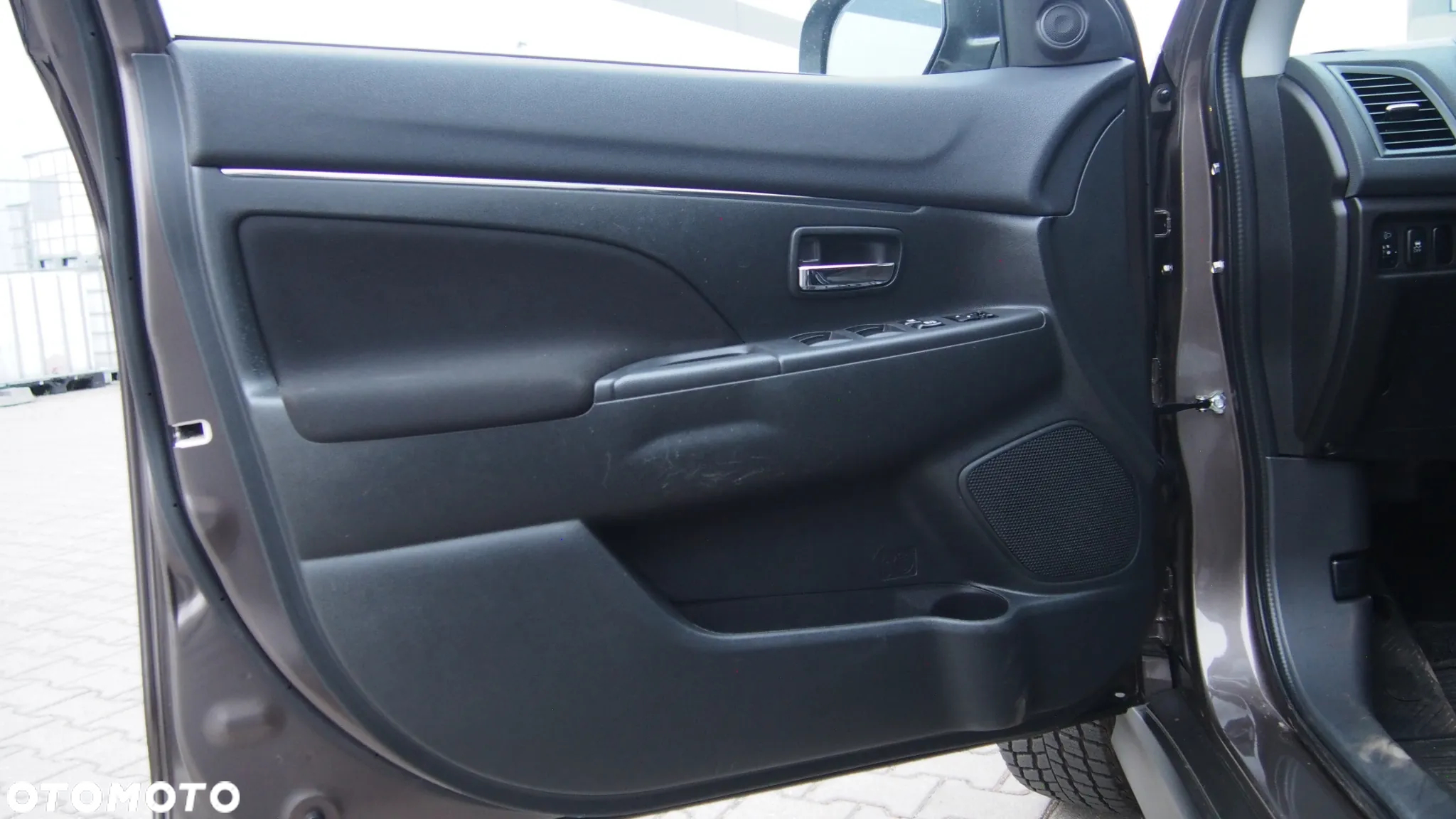 Mitsubishi ASX 1.6 2WD Instyle - 10
