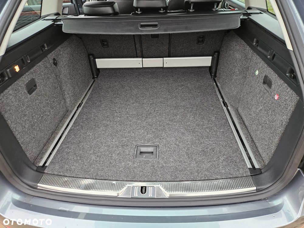 Skoda Superb 2.0 TDI DSG Elegance - 14