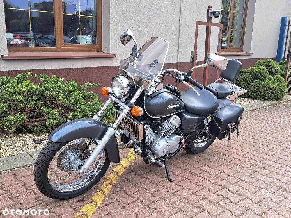 Honda Shadow - 17