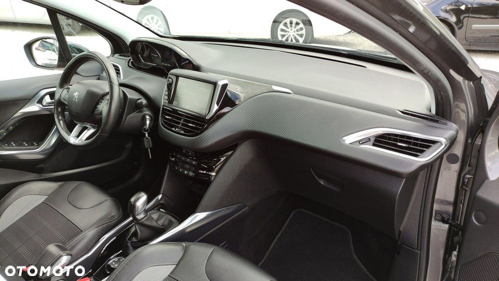 Peugeot 2008 - 21